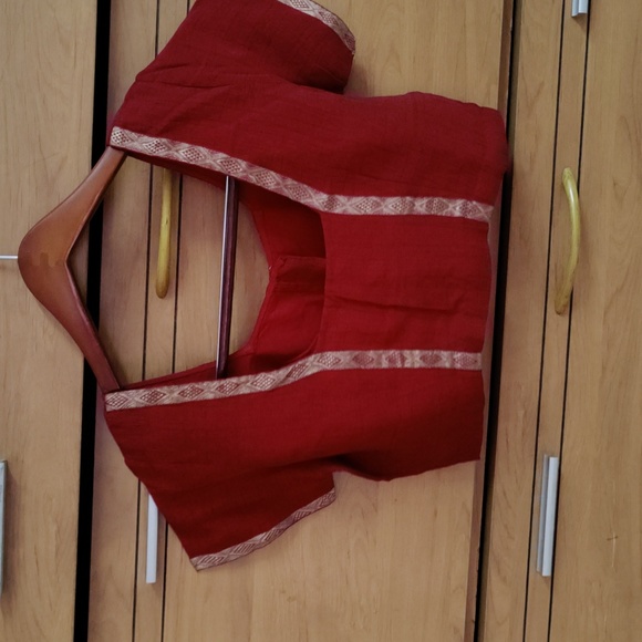 Pure Georgette Saree - Picture 6 of 8